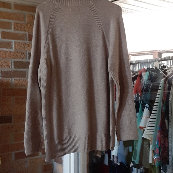 Sweater - Picture 2 of 2